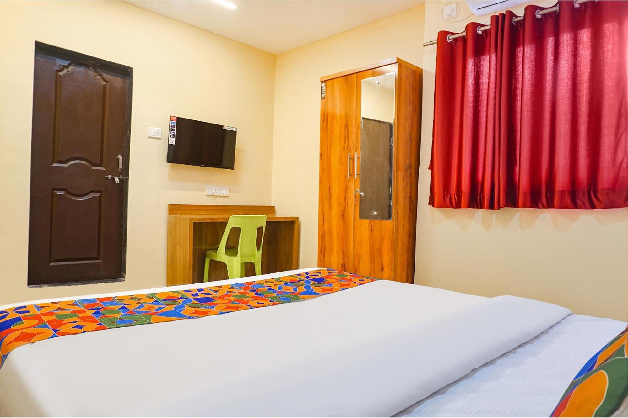Fabhotel Falcon Inn -Behind The Dmart Baner بونة المظهر الخارجي الصورة
